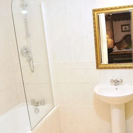 Hotel The Revere Saint Helier Jersey