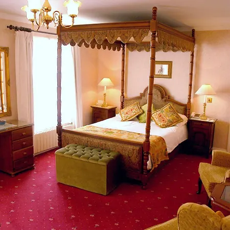 The Revere Saint Helier Jersey