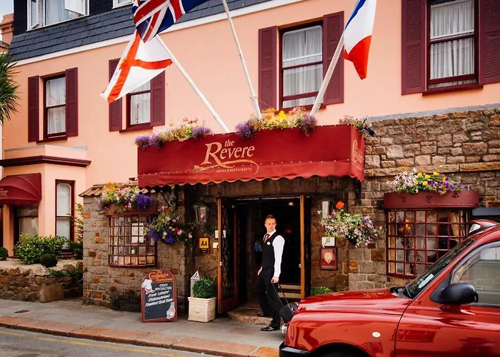 The Revere فندق 3*